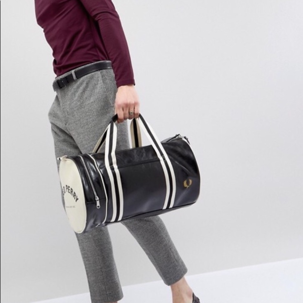 Classic barrel bag by Fred Perry.